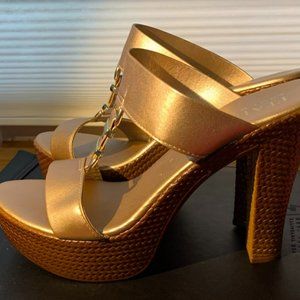 Italian Shoemakers Golden High Heels
